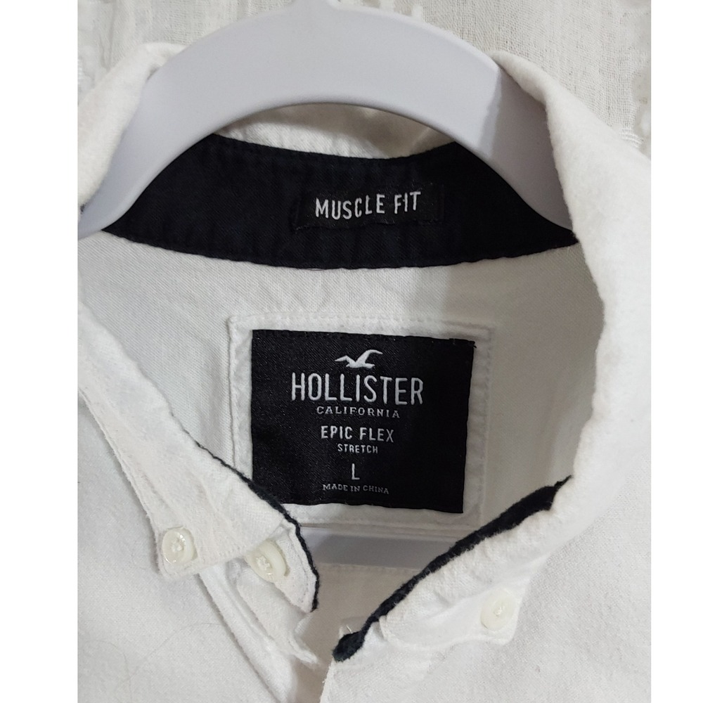 Hollister Mens Muscle Fit Epic Flex Stretch Button Down Shirt White Large L - Picture 2 of 3